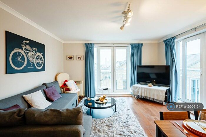 2 Bedroom Flat To Rent In Millennium Drive, London, E14