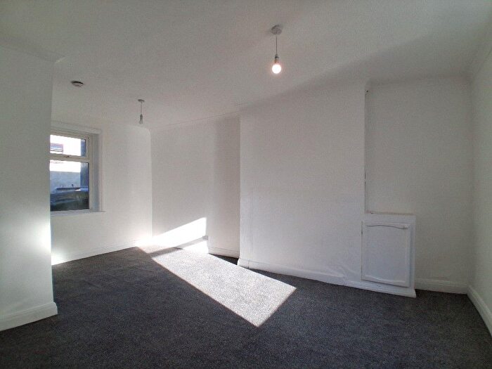 2 Bedroom Terraced House To Rent In Cambridge Street, Brierfield, Nelson, BB9