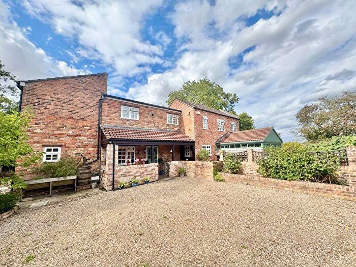 5 Bedroom Detached House For Sale In Mill Lane, Grimoldby, Louth, LN11