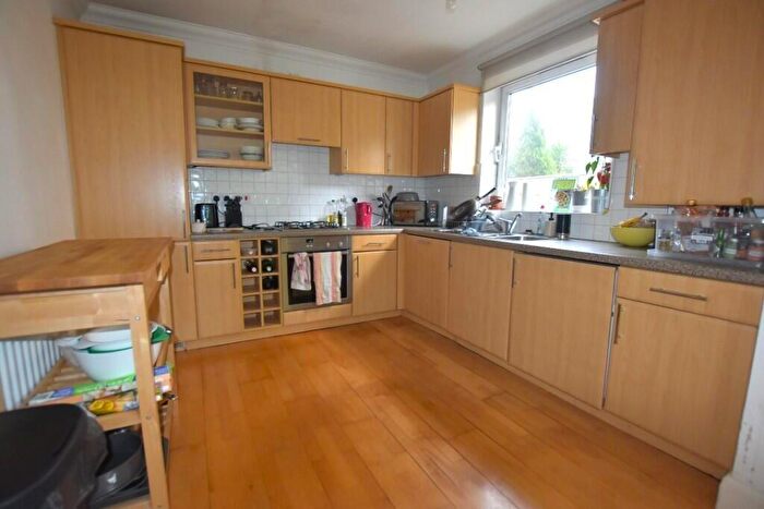 2 Bedroom Flat To Rent In Moreland Street, London, EC1V