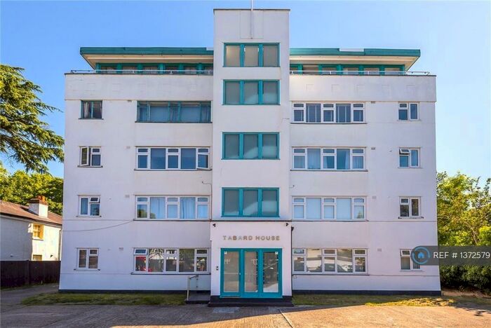 1 Bedroom Flat To Rent In Tabard House, Kingston Upon Thames, KT1