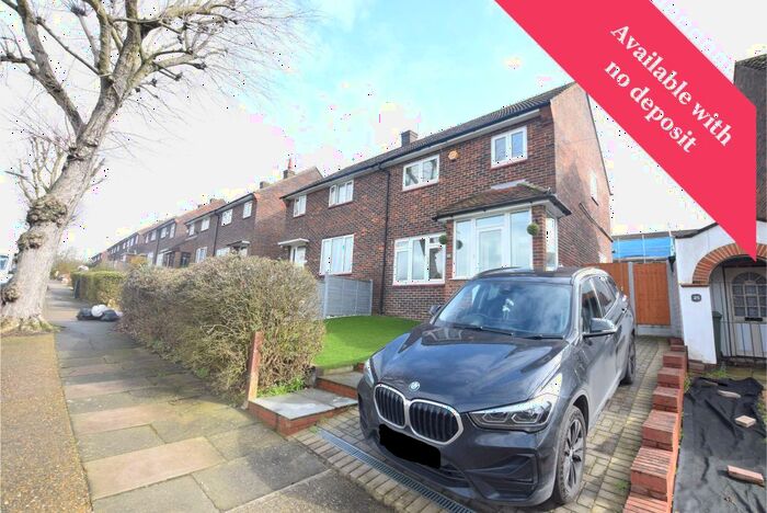 3 Bedroom Semi-Detached House To Rent In Chudleigh Road, Harold Hill, Romford, RM3