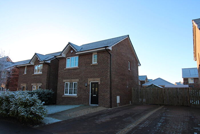 3 Bedroom House To Rent In Craigton Drive, Bishopton, PA7
