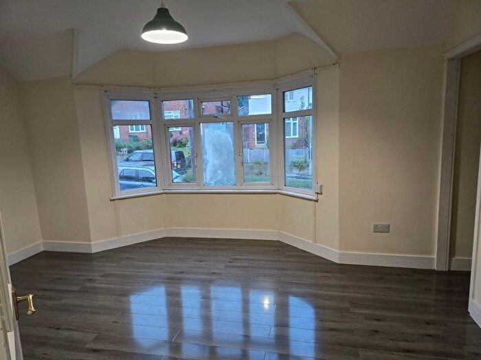 3 Bedroom Semi-Detached House To Rent In Underwood Road, High Wycombe, HP13