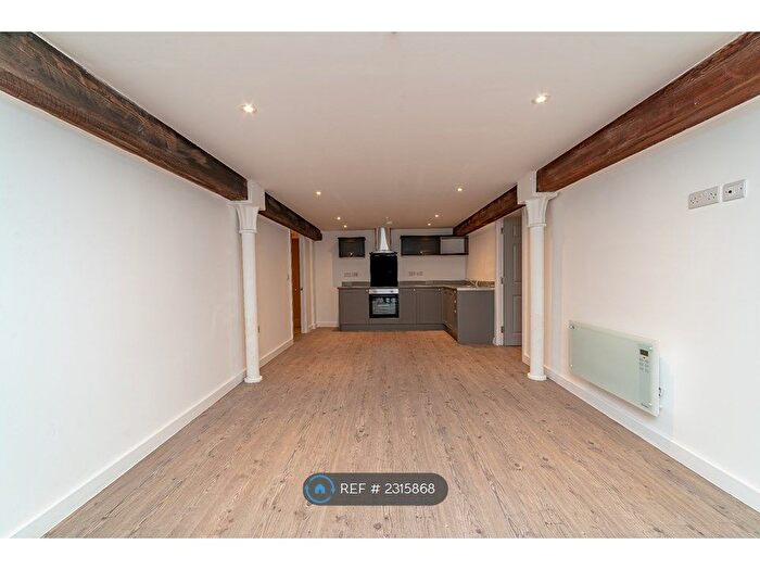 2 Bedroom Flat To Rent In Kiln Court, Kirk Sandall, Doncaster, DN3