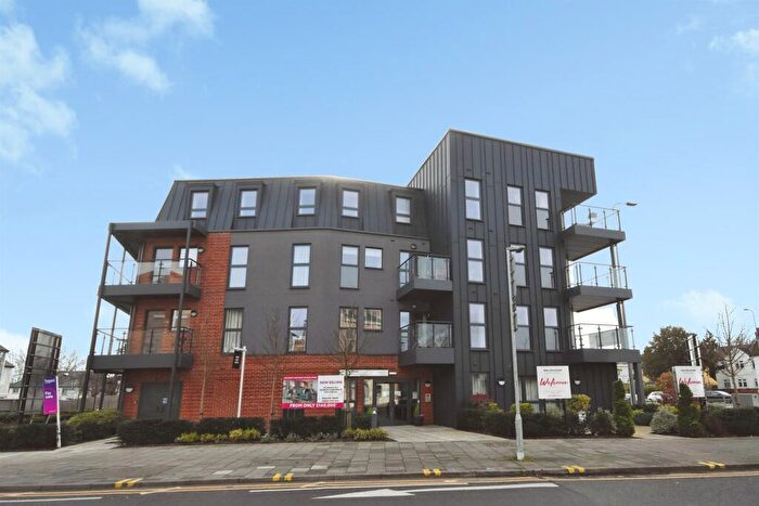 1 Bedroom Flat For Sale In Rainsford Road, Chelmsford, CM1