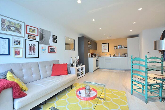 1 Bedroom Flat To Rent In Spenlow Apartments, N1