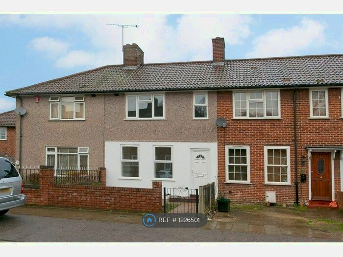 3 Bedroom Terraced House To Rent In Charminster Road, London, SE9