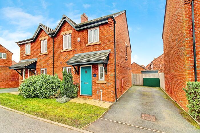 3 Bedroom Semi-Detached House For Sale In Teal Road, Lichfield, WS13