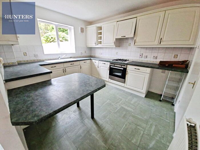 4 Bedroom Detached House For Sale In Vale Reach, Pencoed, Bridgend, CF35