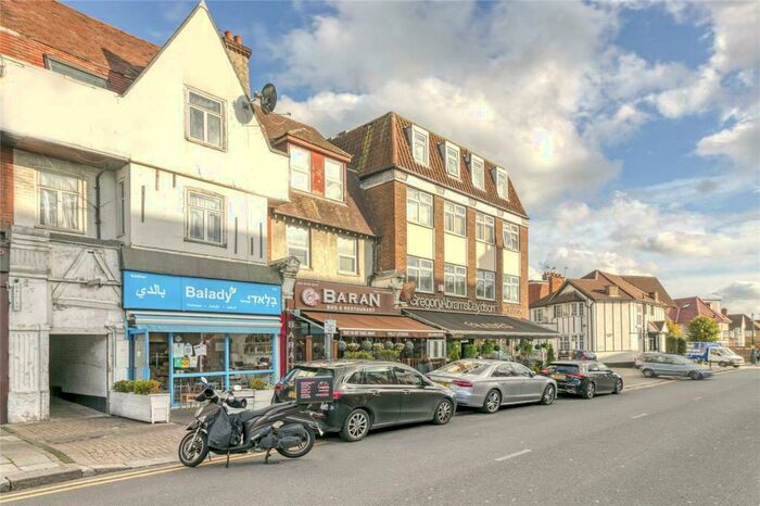 Apartment To Rent In Finchley Road, Temple Fortune, NW11