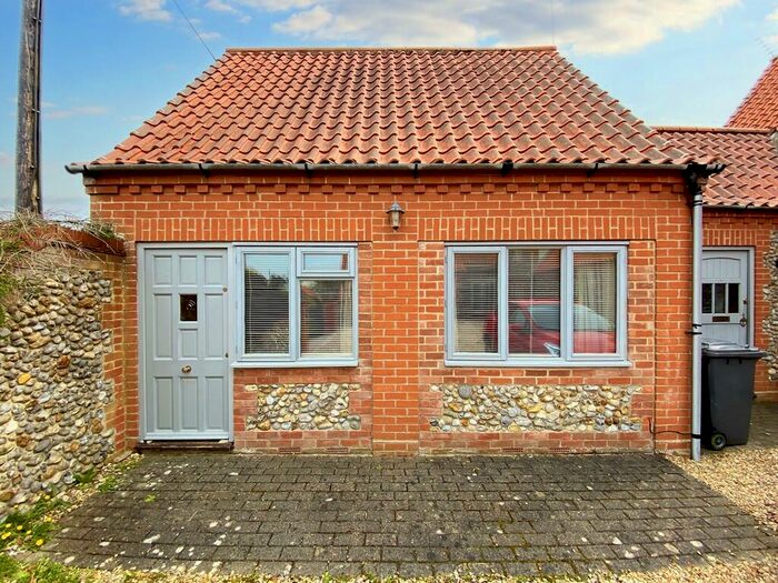 1 Bedroom SemiDetached House To Rent In Holt Road, Field Dalling, NR25