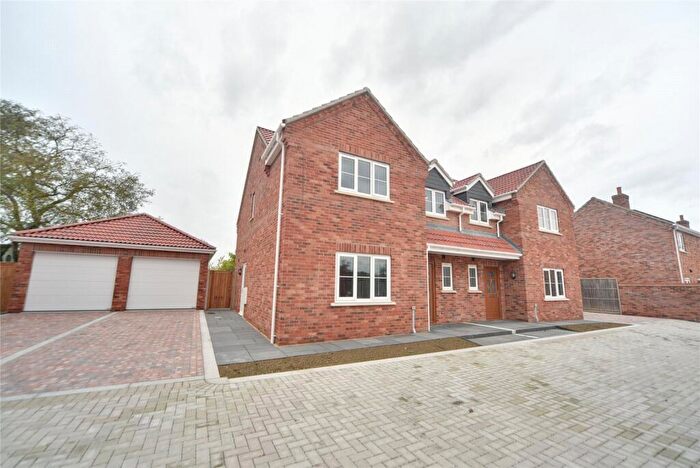 3 Bedroom Semi-Detached House For Sale In Skye Gardens, Feltwell, Thetford, Norfolk, IP26