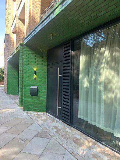 1 Bedroom Mews To Rent In Cluny Mews, London, SW5