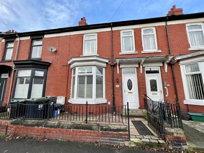 3 Bedroom Terraced House For Sale In Thompson Street West, Darlington, DL3