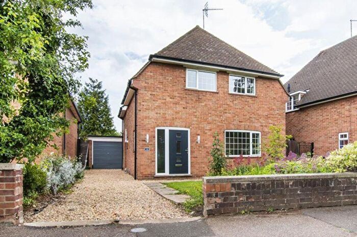 3 Bedroom Detached House For Sale In Berkeley Road, Peterborough, PE3