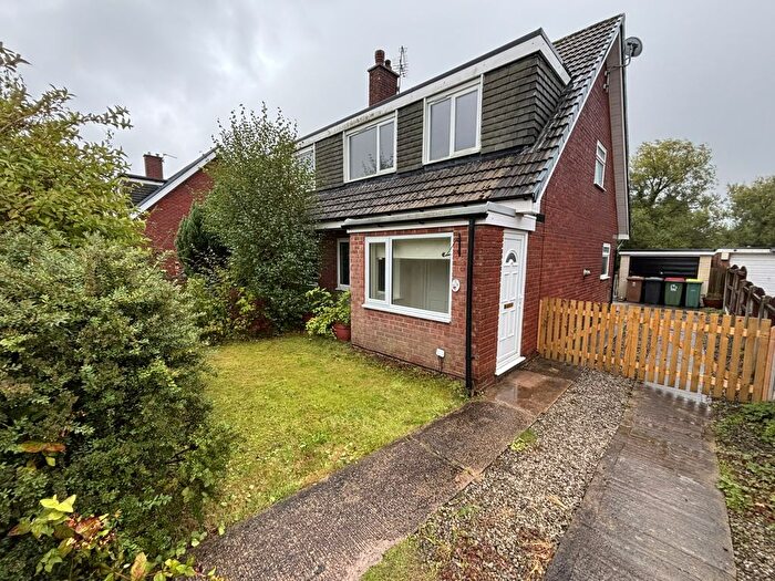 3 Bedroom Semi-Detached House To Rent In Lansdown Hill, Lancashire, PR2