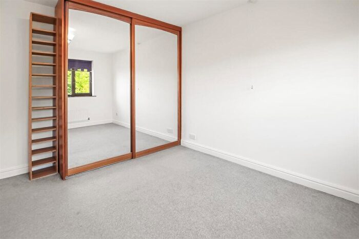 3 Bedroom Detached House For Sale In Wilton Court, Newton Aycliffe, DL5