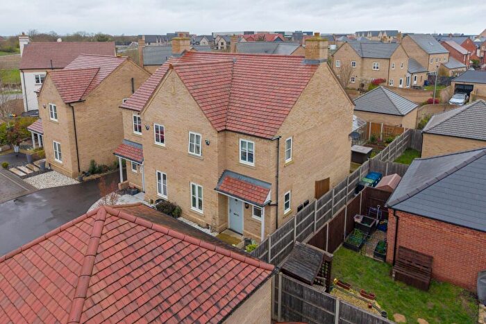 3 Bedroom Semi Detached House For Sale In Somning Close, Alconbury Weald, Huntingdon, Cambridgeshire, PE28