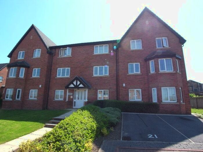 2 Bedroom Apartment To Rent In Pavilion Close, Farsley, Leeds, LS28