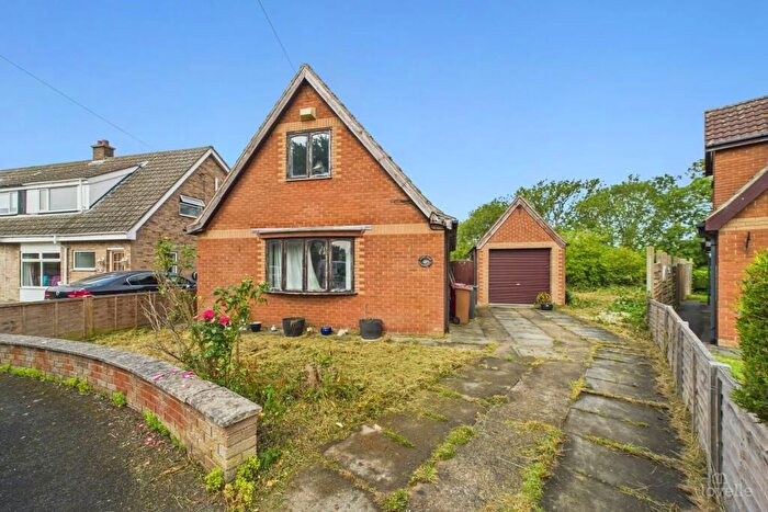 2 Bedroom Detached House For Sale In The Close, Goxhill, Barrow-Upon-Humber, DN19