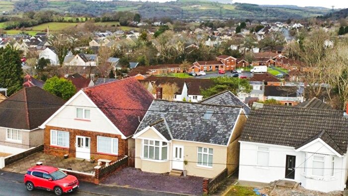 3 Bedroom Detached Bungalow For Sale In Twyniago, Pontarddulais, Swansea, West Glamorgan, SA4