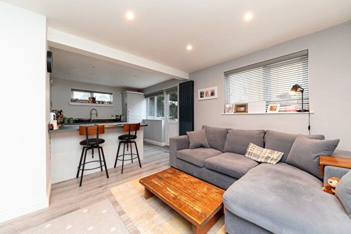 2 Bedroom Detached House For Sale In Cloverfield, Welwyn Garden City, Hertfordshire, AL7