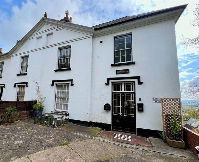 2 Bedroom Flat To Rent In Wells Road, Malvern, WR14