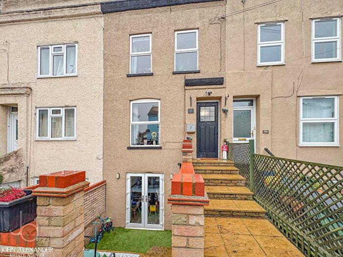 4 Bedroom Town House For Sale In Albert Street, Harwich, CO12