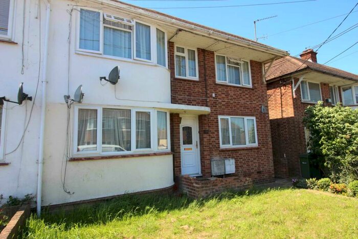 2 Bedroom Maisonette To Rent In York Gardens, Braintree, CM7