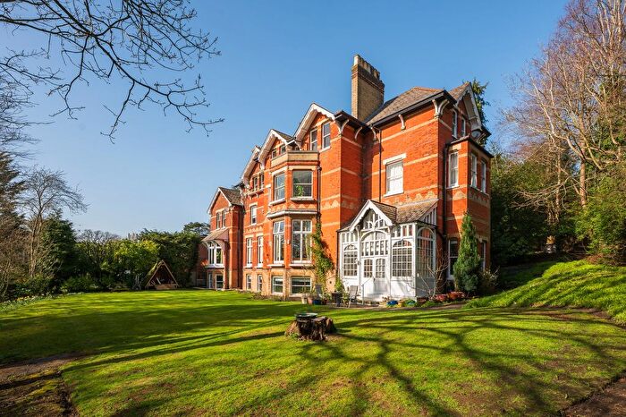 3 Bedroom Property For Sale In Yester Road, Chislehurst, BR7