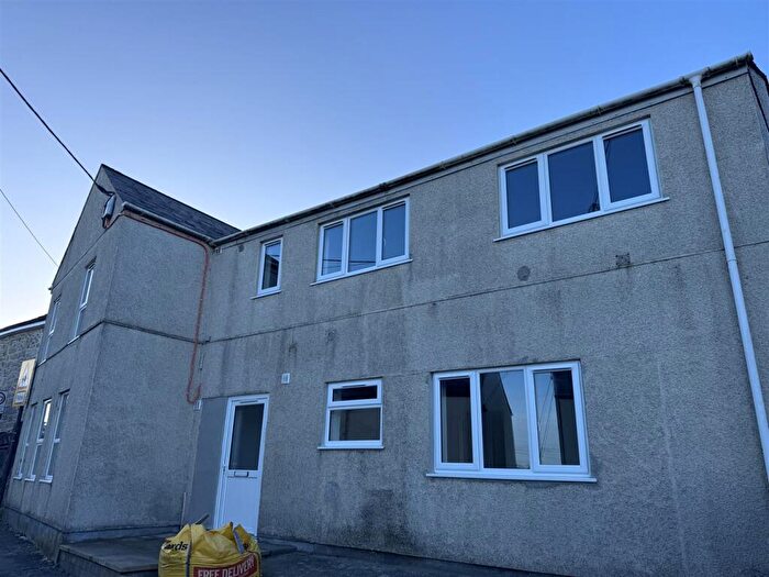 Studio To Rent In Carclaze Road, St Austell, PL25