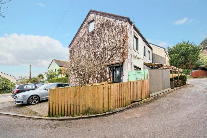 2 Bedroom Property To Rent In Ashfield Gardens, Falmouth, TR11