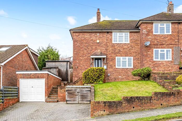3 Bedroom Semi Detached House For Sale In Eldred Avenue, Brighton, BN1