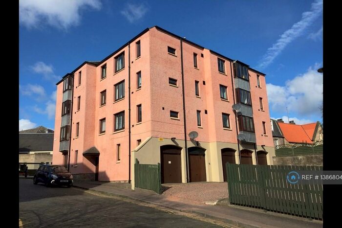 1 Bedroom Flat To Rent In Pleasance, Edinburgh, EH8