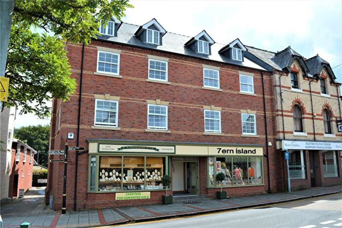 1 Bedroom Flat To Rent In Market Street, Newtown, Powys, SY16