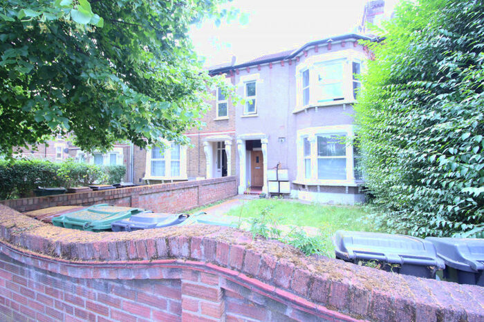1 Bedroom Flat To Rent In Bulwer Road, London, E11