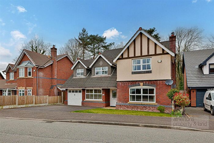 4 Bedroom Detached House For Sale In Highwoods Park, Brockhall Village, Old Langho, Ribble Valley, BB6