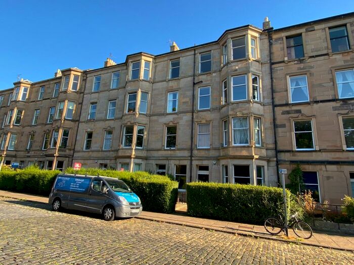 5 Bedroom Flat To Rent In Thirlestane Road, Marchmont, Edinburgh, EH9