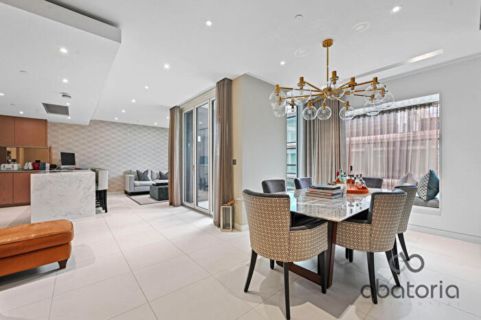 2 Bedroom Apartment To Rent In Sugar Quay, Water Lane, London, EC3R