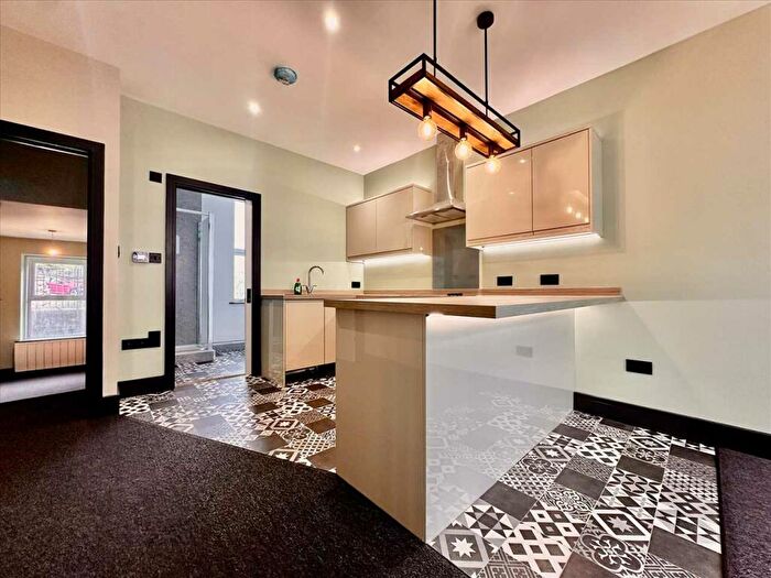 1 Bedroom Apartment To Rent In Percy Terrace, Plymouth, Plymouth, PL4