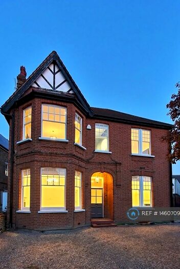 4 Bedroom Detached House To Rent In Rodway Road, Bromley, BR1