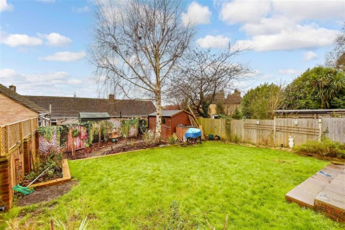 5 Bedroom Semi-Detached House For Sale In Folkestone, Kent, CT18