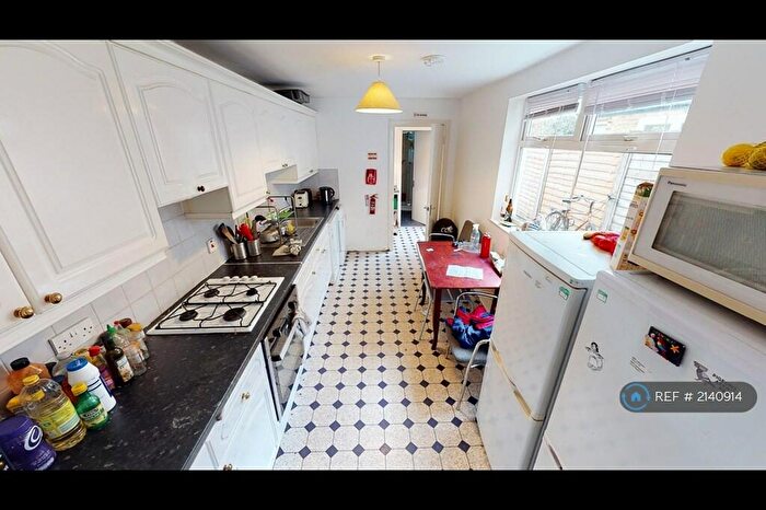 5 Bedroom Detached House To Rent In Havil Street, London, SE5