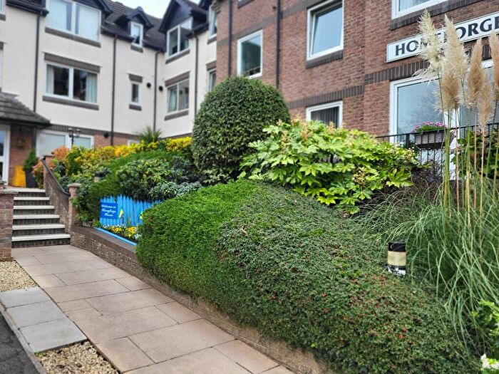 1 Bedroom Flat To Rent In Goldwire Lane, Monmouth, NP25