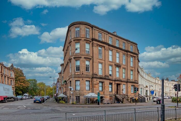 2 Bedroom Flat To Rent In Royal Crescent, Finnieston, Glasgow, G3