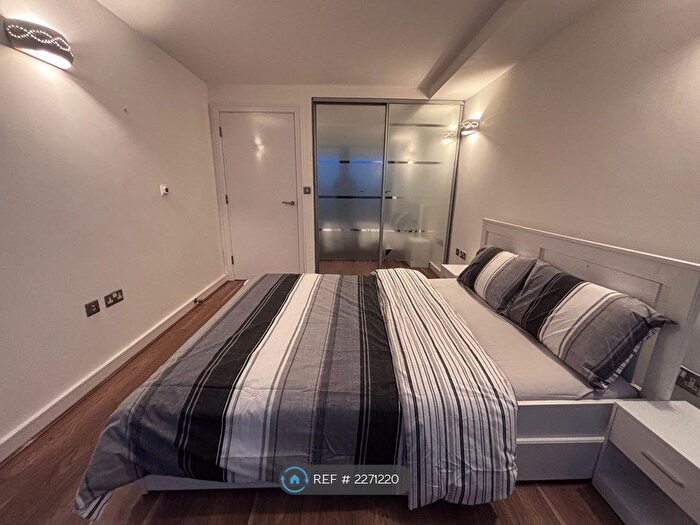 1 Bedroom Flat To Rent In High Street, Slough, SL1