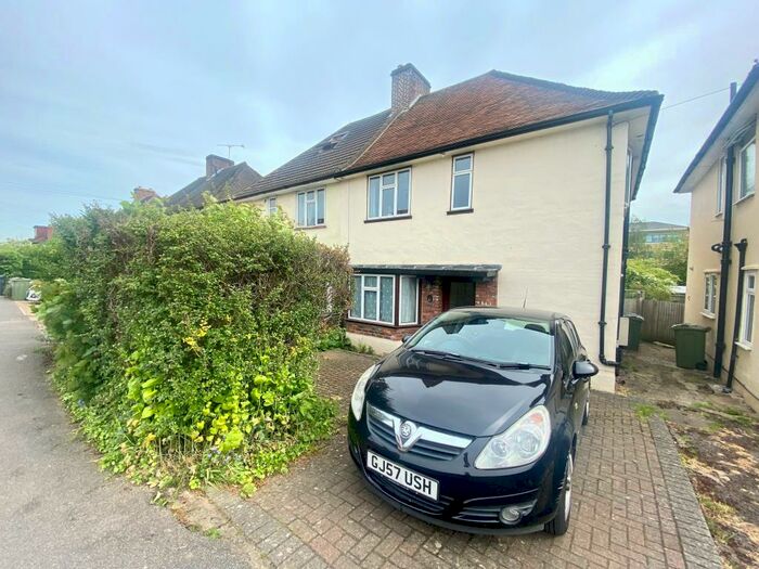 4 Bedroom House To Rent In Weston Road, Guildford, GU2