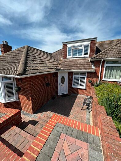 4 Bedroom Bungalow To Rent In Wilson Avenue, Brighton, BN2