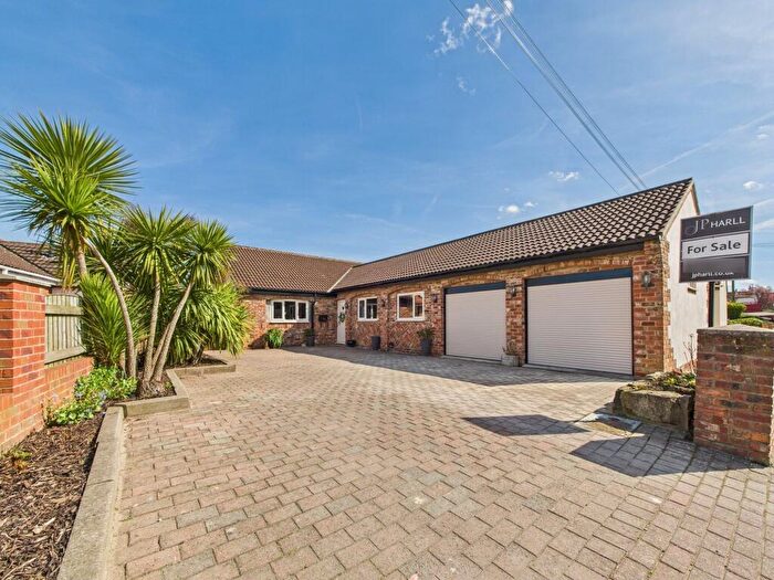 3 Bedroom Detached Bungalow For Sale In Doncaster Road, Whitley, DN14